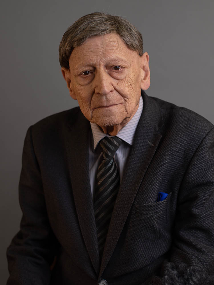 Памяти профессора Льва Феодосьевича Копосова  (1940-2025)