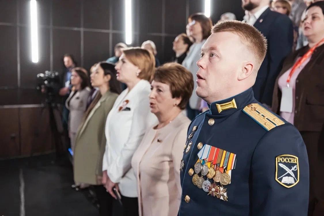 Директор Центра военно-патриотического воспитания «Вершина» участник патриотического форума «Мы победили – мы победим!»